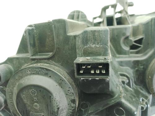Right headlight CITROËN C4 I (LC_) 1.6 HDi | BP29746738C29 