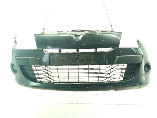 Używane Zderzak przedni RENAULT MEGANE III Hatchback (BZ0/1_, B3_) 1.5 dCi (86 hp) 30919717