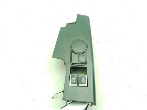 left-front-window-switch-hyundai-h350-van-2015-34391011 main image
