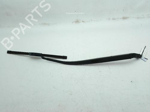 front-windshield-wiper-arm-toyota-prius-_w3_-2008-2009-2010-2011-2012-2013-2014-2015-2016-24002725 main image