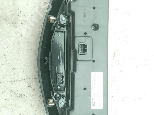 Climate control NISSAN QASHQAI II (J11, J11_) 1.2 DIG-T | BP24121302I5