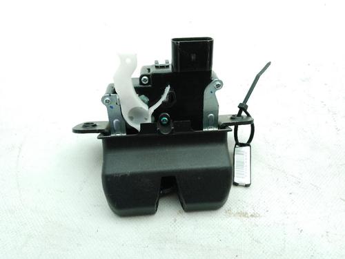 Tailgate lock KIA SPORTAGE IV (QL, QLE) 1.6 GDI | BP24239022C101 