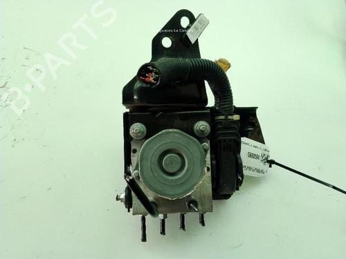 Used ABS pump RENAULT KADJAR (HA_, HL_) 1.5 dCi 110 (HLA3) (110 hp) 30170948