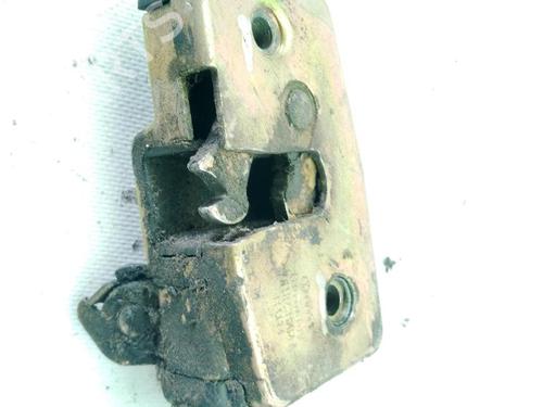 Rear right lock VW TRANSPORTER T4 Van (70A, 70H, 7DA, 7DH) 1.9 TD | BP28009166C99 