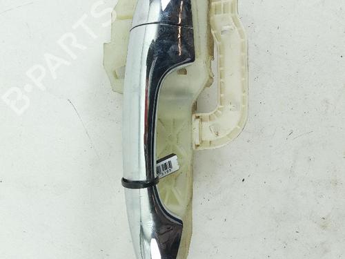 front-right-exterior-door-handle-kia-carens-iv-17-crdi-2013-18362339 main image