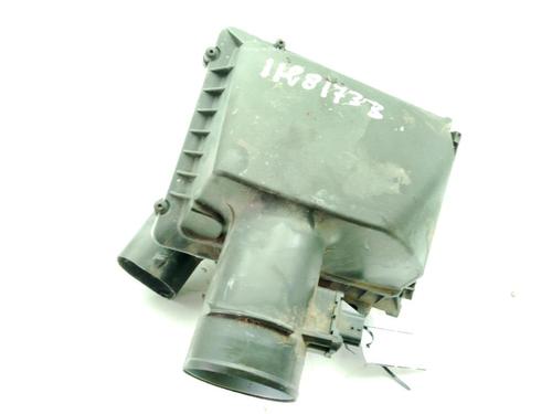 Used Air filter box NISSAN NV300 Van (X82) 1.6 dci 120 (121 hp) 31848426