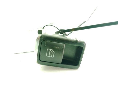 Used Right front window switch MERCEDES-BENZ A-CLASS (W176) A 180 CDI / d (176.012) (109 hp) 30146581