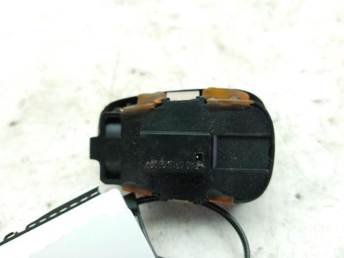 Mirror switch SAAB 9-3 Estate (E50) 1.9 TiD | BP25734810I25 - Image 2