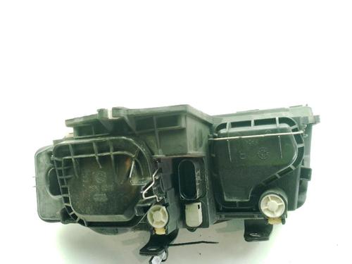 Right headlight AUDI A4 B6 Avant (8E5) 2.5 TDI | BP31080929C29 - Image 2