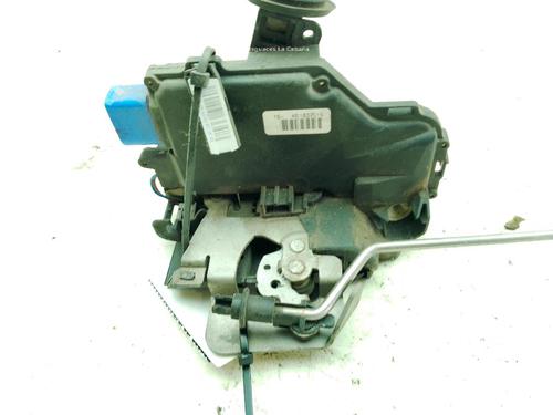 Front left lock AUDI A3 Sportback (8PA) 2.0 TDI 16V | BP23883107C98 