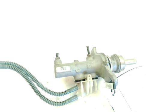 Used Brake master cylinder Brake master cylinder 37415085 37415085