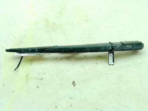 rear-windshield-wiper-arm-nissan-juke-f16_-2019-25303293 main image