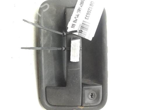 Højre bagtil invendig håndtag Højre bagtil invendig håndtag CITROËN JUMPY I (U6U_) 1.9 TD (92 hp) 36155804 36155804