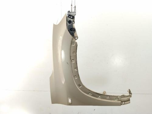 Used Right front fenders Right front fenders CHEVROLET ORLANDO (J309) 2.0 D (131 hp) 39899740 39899740