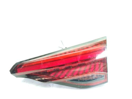 Used Right tailgate light Right tailgate light TOYOTA COROLLA Saloon (_E21_) 1.8 VVTi Hybrid (ZWE211) (122 hp) 39578831 39578831