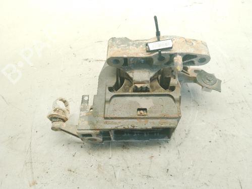 Engine mount BMW 1 (F40) 116 d | BP25798307M89 