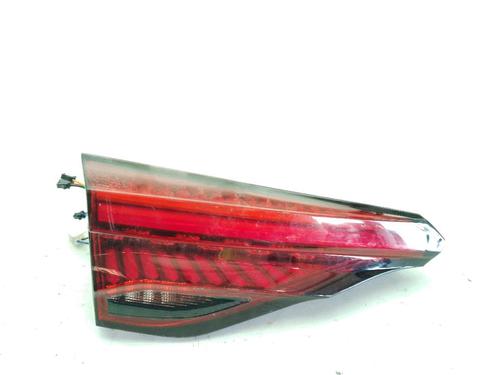 Used Left tailgate light Left tailgate light TOYOTA COROLLA Saloon (_E21_) 1.8 VVTi Hybrid (ZWE211) (122 hp) 33426181 33426181