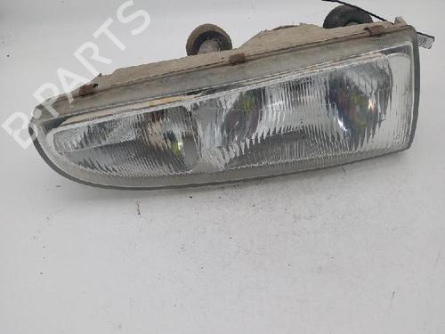 Used Right headlight HYUNDAI H100 Van 2.5 D (78 hp) 18369486