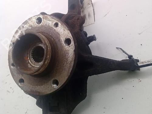 Left front steering knuckle RENAULT MEGANE III Hatchback (BZ0/1_, B3_) 1.6 16V (BZ0H) | BP22957604M25 