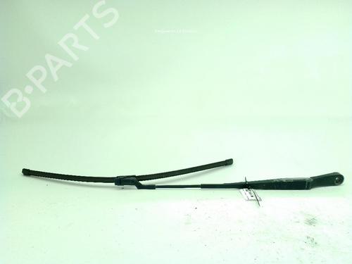 Used Front windshield wiper arm Front windshield wiper arm 37088274 37088274