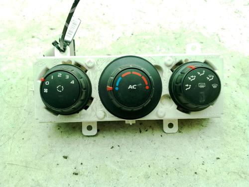 Used Climate control Climate control RENAULT MASTER III Van (FV) 2.3 dCi 135 FWD (FV0N, FV08, FV06, FV00, FV1S) (136 hp) 26195087 26195087