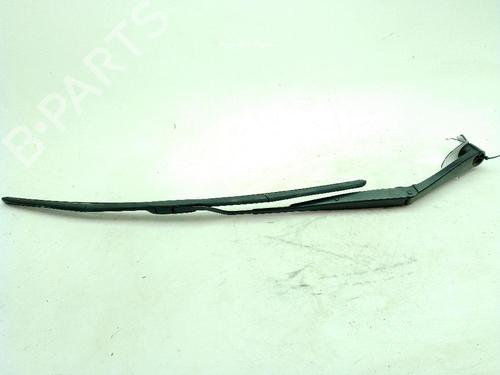 Used Front windshield wiper arm Front windshield wiper arm KIA STONIC (YB) 1.0 T-GDi Eco-Dynamics+ (101 hp) 24545893 24545893