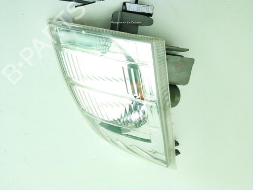 Used Right front indicator NISSAN X-TRAIL I (T30) 2.2 Di 4x4 (114 hp) 29875728