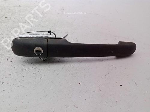 Used Front left exterior door handle MERCEDES-BENZ VITO Van (W638) 108 D 2.3 (638.064, 638.068) (79 hp) 27924712