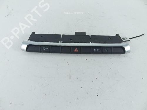 Used Warning switch Warning switch AUDI A3 Sportback (8VA, 8VF) 1.6 TDI (110 hp) 18363208 18363208