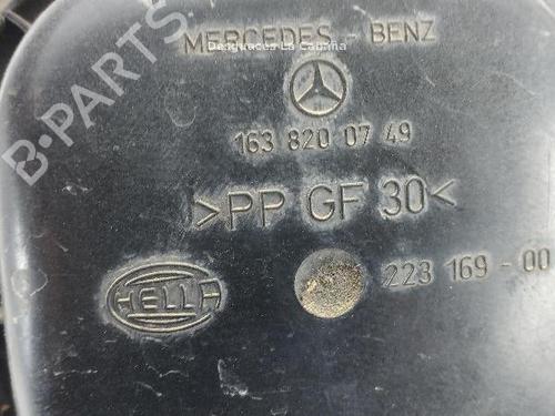 Right headlight MERCEDES-BENZ M-CLASS (W163) ML 270 CDI (163.113) | BP24042844C29 