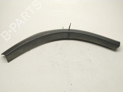 Used Rear right wheel arch trim Rear right wheel arch trim LAND ROVER DISCOVERY II (L318) 2.5 Td5 4x4 (139 hp) 40523756 40523756