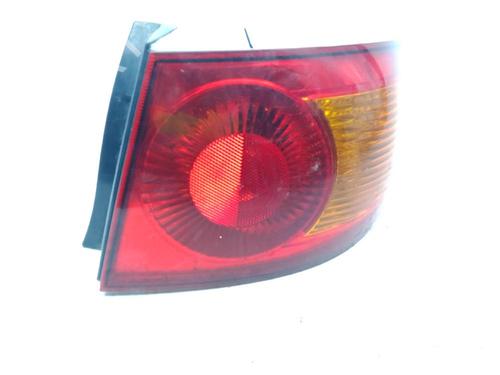 Used Right taillight HYUNDAI ELANTRA III (XD) 1.6 (107 hp) 31034458