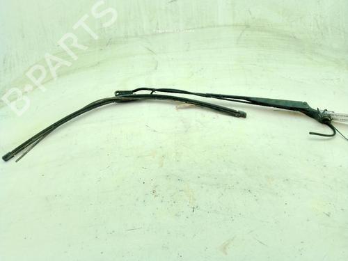 Front windshield wiper arm MERCEDES-BENZ VITO Bus (W638) 110 CDI 2.2 (638.194) | BP27472775C143 