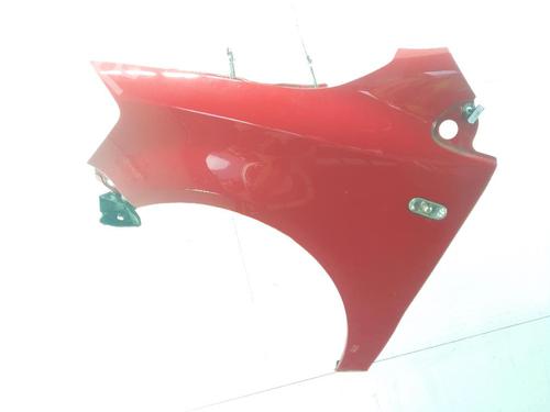 Guarda-lamas esquerdo VW FOX Hatchback (5Z1, 5Z3, 5Z4) 1.2 (55 hp) 31752551