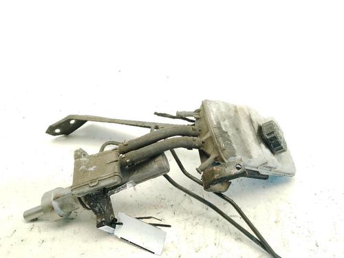 Used Brake master cylinder Brake master cylinder MERCEDES-BENZ VIANO (W639) CDI 2.2 (639.711, 639.713, 639.811, 639.813, 639.815) (150 hp) 29498060 29498060