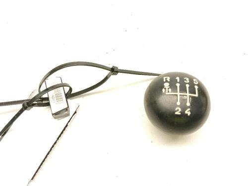 Used Shift knob Shift knob RENAULT 11 (B/C37_) 1.4 (B/C373, B/C37R) (67 hp) 40523992 40523992