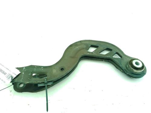 Używane Wahacz tylny prawy INFINITI Q30 1.5 D (109 hp) 31694996