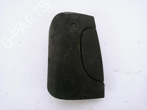 Used Rear left exterior door handle RENAULT KANGOO (KC0/1_) D 65 1.9 (KC0E, KC02, KC0J, KC0N) (64 hp) 31989616