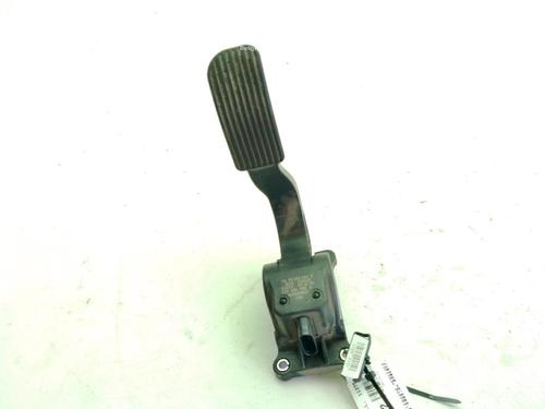 Pedal Pedal MERCEDES-BENZ SPRINTER 3-t Van (B906) 213 CDI (906.611, 906.613) (129 hp) 34002767 34002767