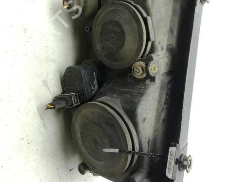 Right headlight VW PASSAT B5 Variant (3B5) 1.8 | BP32490742C29 - Image 2