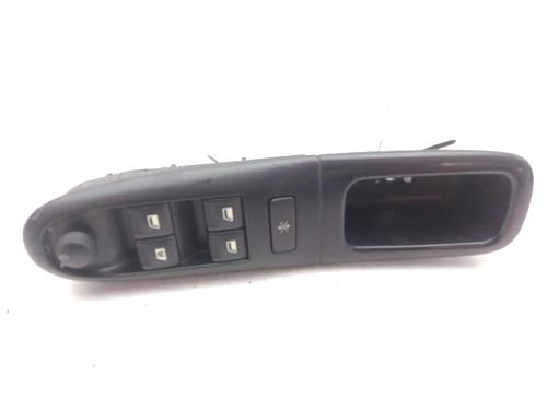 Used Left front window switch Left front window switch PEUGEOT 406 Break (8E/F) 2.2 HDi (133 hp) 24003954 24003954