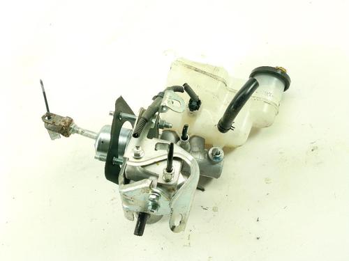 Brake master cylinder LEXUS GS (_L1_) 300h (AWL10_, AWL10R) | BP24049754M77 - Image 2