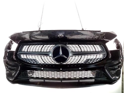 Pare-chocs avant MERCEDES-BENZ CLA (C118) CLA 180 (118.384) (136 hp) 24045716