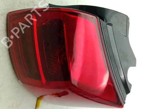Used Right taillight Right taillight PEUGEOT 4007 (VU_, VV_) 2.2 HDi (156 hp) 33037027 33037027