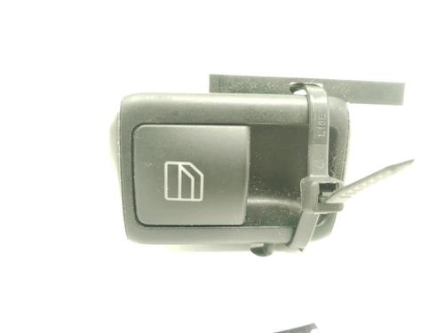 Used Right front window switch Right front window switch MERCEDES-BENZ C-CLASS (W204) C 220 CDI (204.002) (170 hp) 33811404 33811404