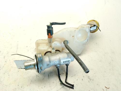 Brake master cylinder CITROËN C3 Picasso (SH_) 1.6 HDI 90 | BP26230570M77 