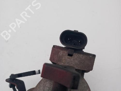 Used Left front fog light KIA CERATO I Hatchback (LD) 2.0 (143 hp) 18371575