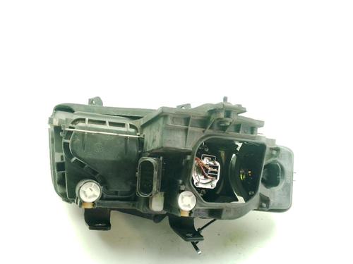 Left headlight AUDI A4 B6 Avant (8E5) 2.5 TDI | BP31081224C28 - Image 2