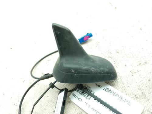 Antenne/Base AUDI A4 B8 Avant (8K5) 2.7 TDI (190 hp) 24862212