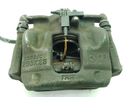 Right front brake caliper INFINITI Q30 1.5 D | BP31694794M104